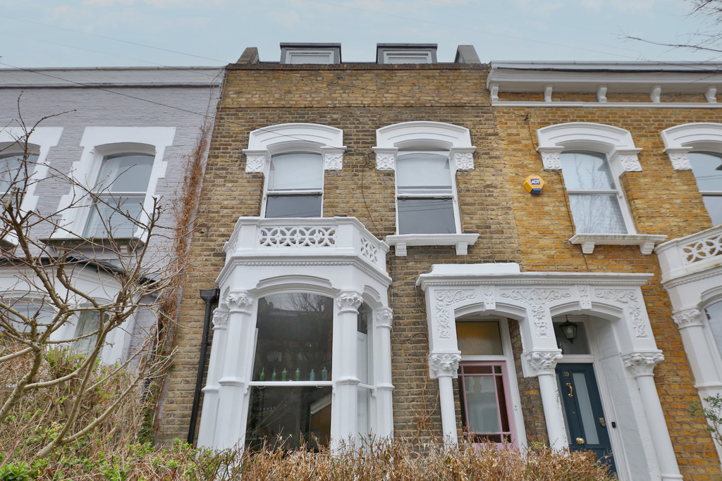 Aden Grove, London, N16